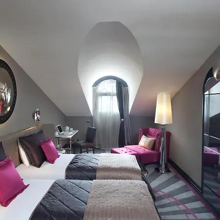 Sura Design & Szálloda 4*