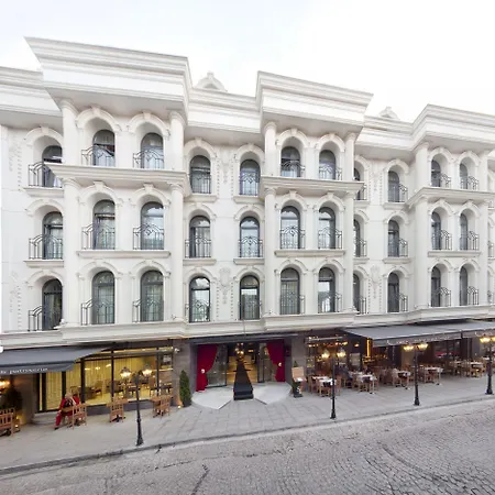 Sura Design & 4* Istanbulská provincie