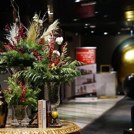 Sura Design & Isztambul