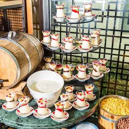 Sura Design & Szálloda 4*