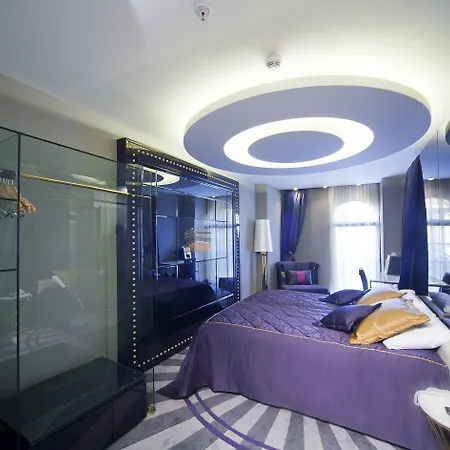 Sura Design & Hotel 4*