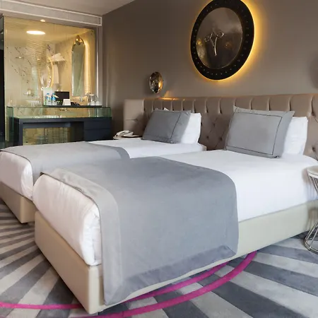 Hotel Sura Design & 4*