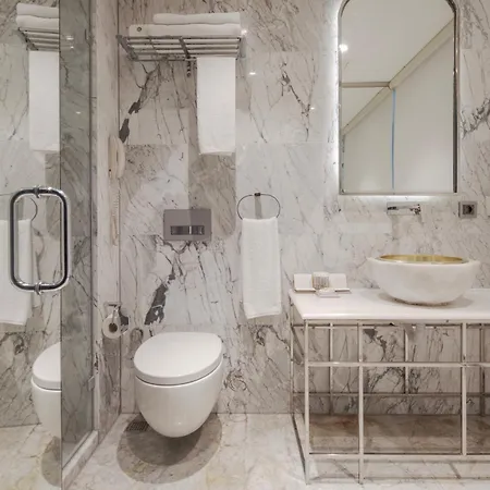 Sura Design & Hotel 4*