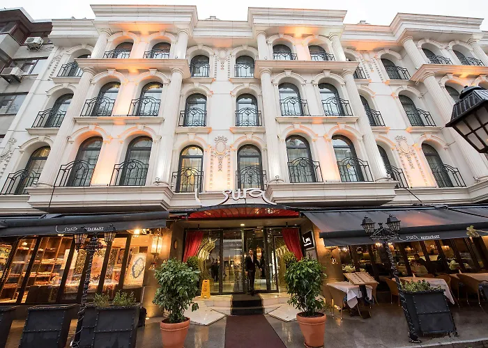 Sura Design & Hotel 4*