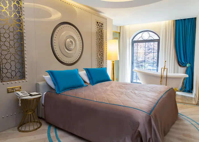 Sura Design & Hotel 4*