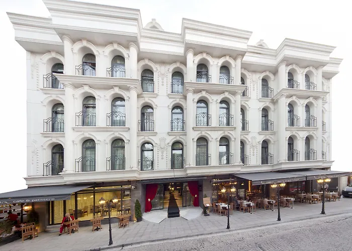 Sura Design & 4* Istambul