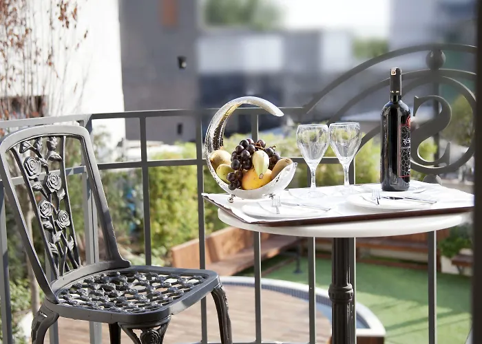 Hotel Sura Design & 4*