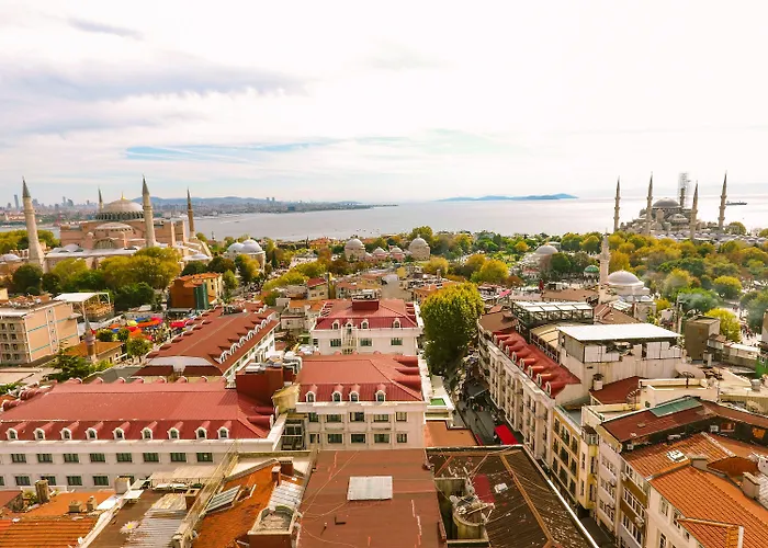 Sura Design & Hotel 4*