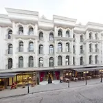 Sura Design & 4* Isztambul