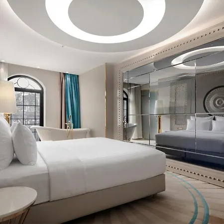 Szálloda Sura Design & 4*